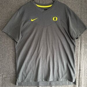 Nike Men’s Large Shirt Oregon Ducks Dri Fit Short Sleeve Gray Yellow University